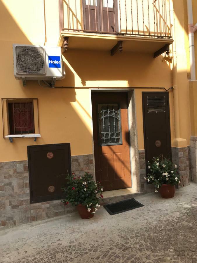 Scilla Sole Hotel Eksteriør billede